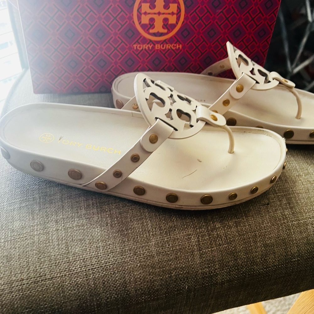 Tory Burch Size 9